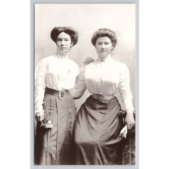 Vintage Postcard Before & After Maybe Identical Twin Girls Photo PC1099 - Picture 1 of 2